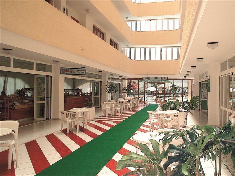 Bh Mallorca Apartments Magaluf  Eksteriør billede