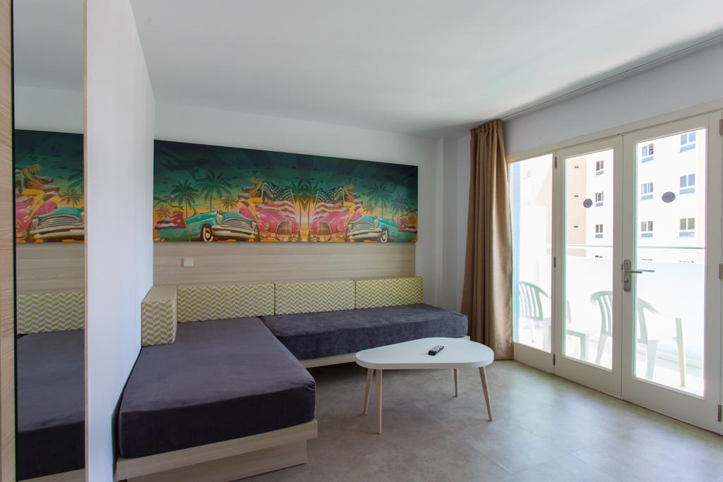 Bh Mallorca Apartments Magaluf  Eksteriør billede